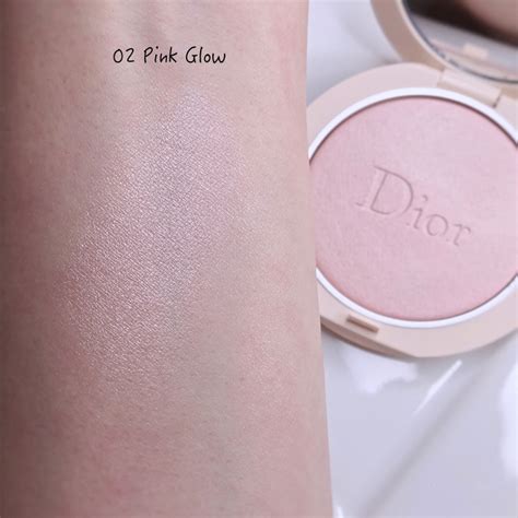 Dior Pink Glow (02) Forever Couture Luminizer Review